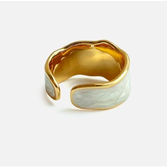 White Oil Painting Enamel Ring - Gold-Plated, Adjustable - Picture 2 of 10